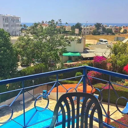 Faros Beach Apartment