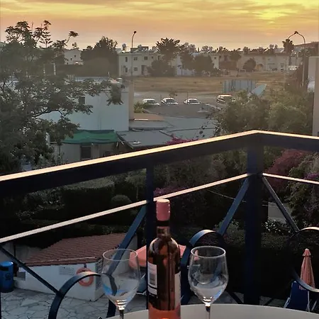 Faros Beach Appartamento Paphos